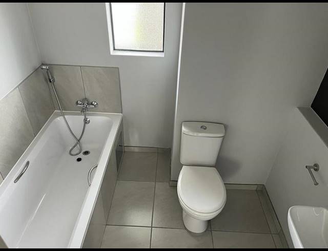 2 BEDROOM APARTMENT FOR SALE IN FLEURHOF